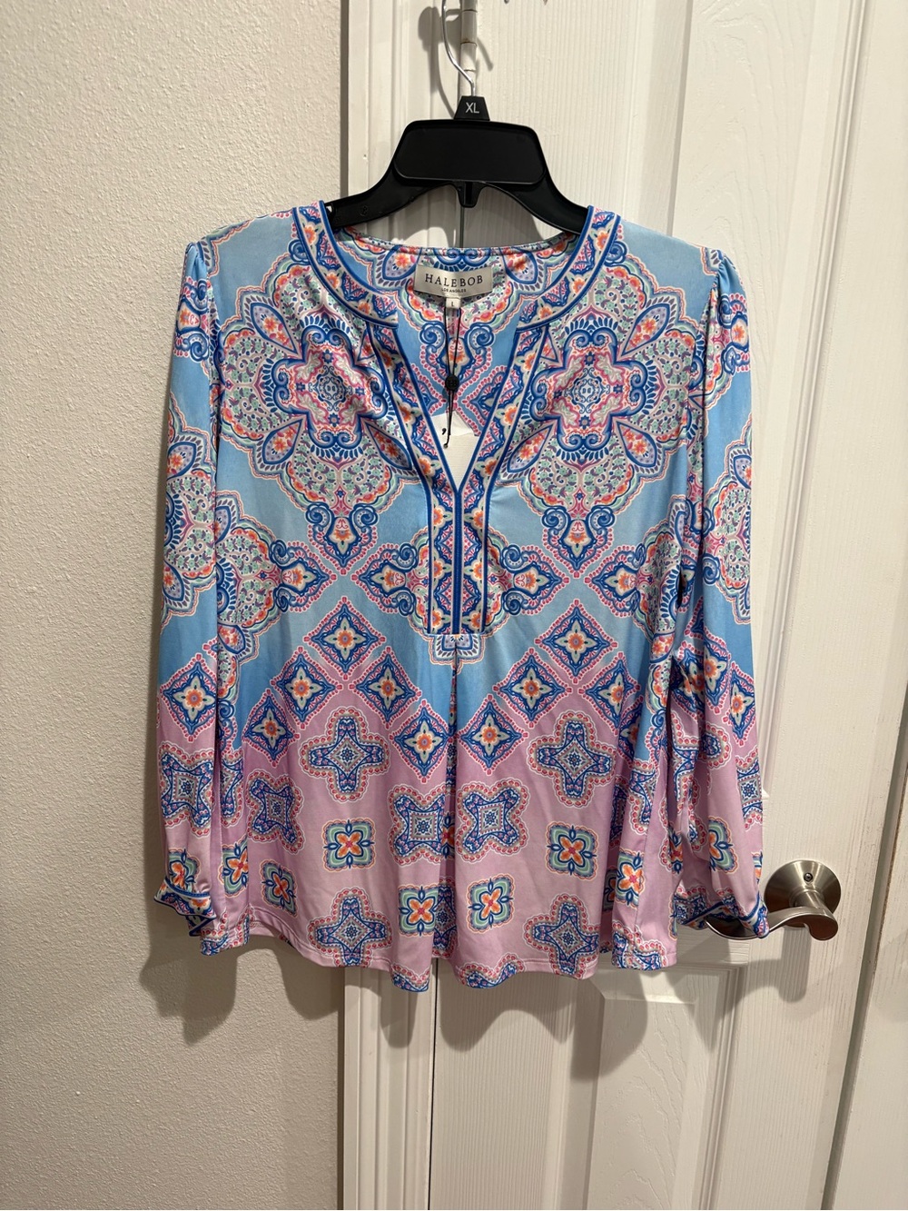 Hale Bob Pink & Blue Medallion Print Tunic Blouse Size Large NWT